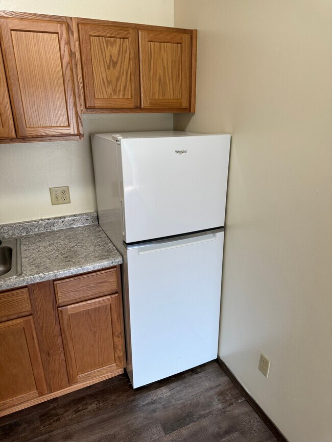 Photo - 454 W Dayton St Unit 104