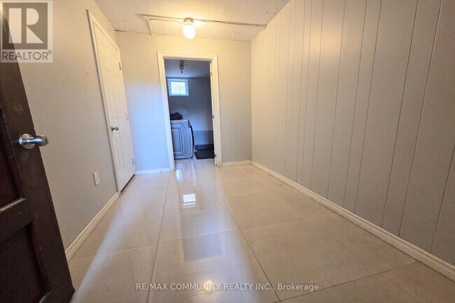 Photo - 81 Oxford St