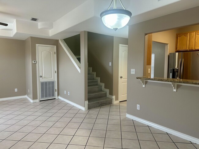 Photo - 1000 Ranchway Dr Unidad 100