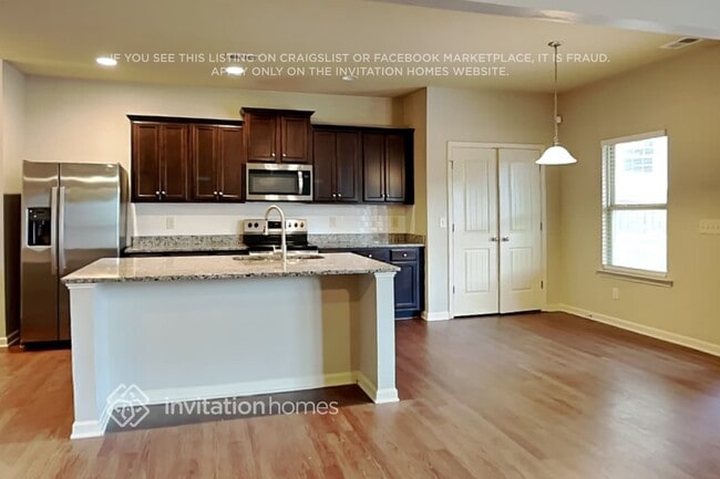 Photo - 224 Sableshire Way