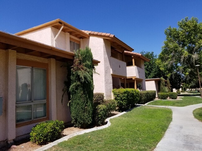 Photo - *HCVP considered*DOWNSTAIRS 1BD 1BA CONDO!