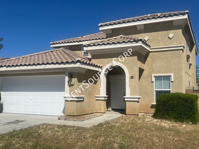 Building Photo - 1859 E Kettering St