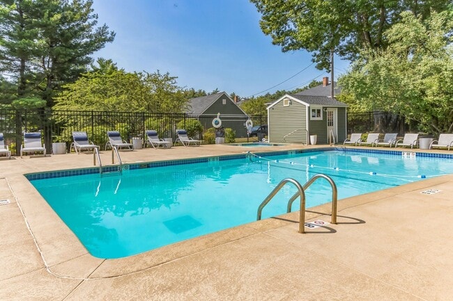 Eagle Rock Apartments at Nashua