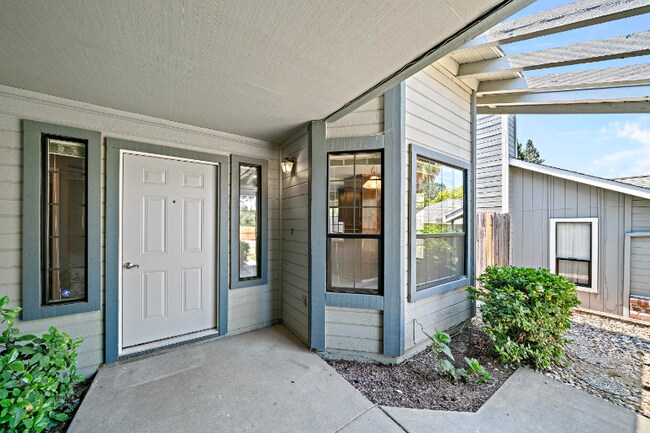 Photo - 7456 Santa Susana Way Casa Adosada