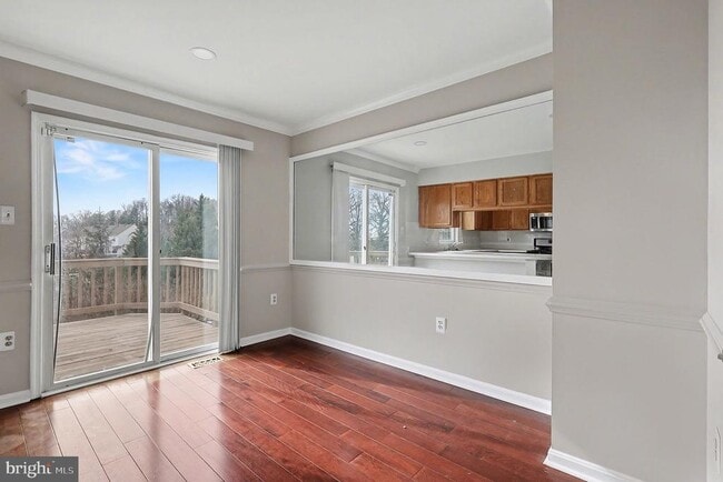 Photo - 2003 Paddle Boat Ln