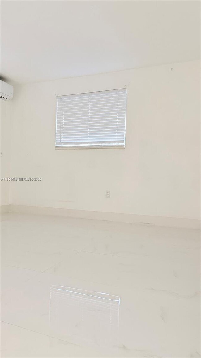 Photo - 6700 SW 97th Ave Unidad B