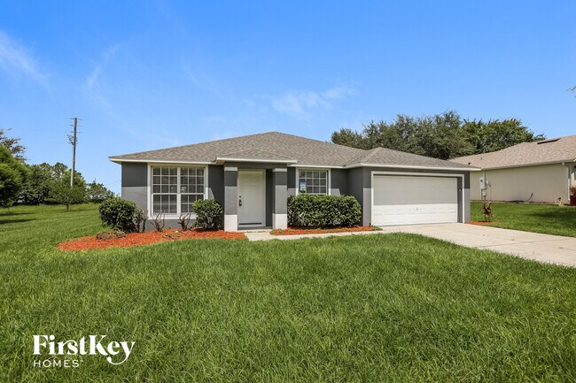 Photo - 1739 Crowned Ave