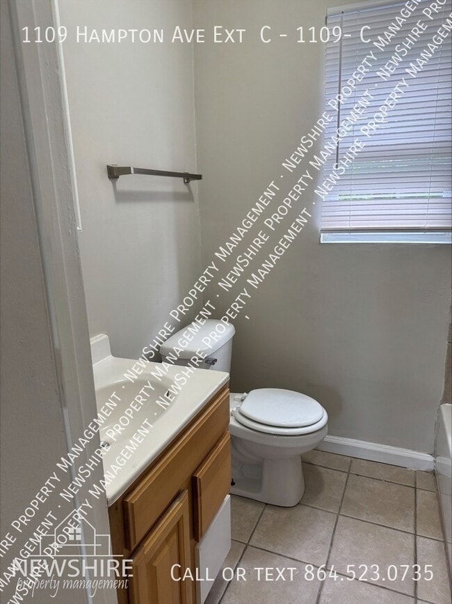 Photo - 1109 Hampton Ave Ext