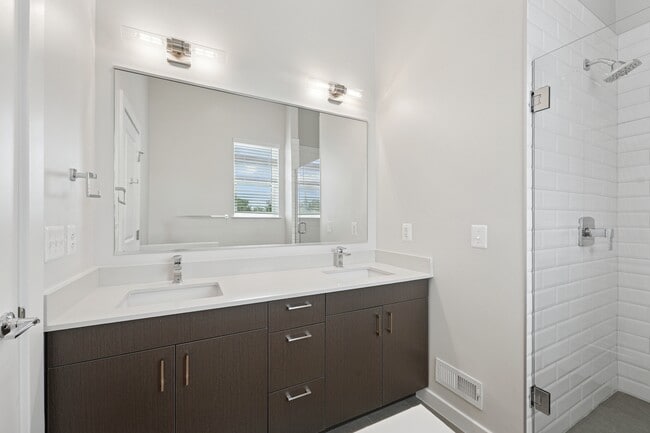 Alta NOVA Apartments & Townhomes