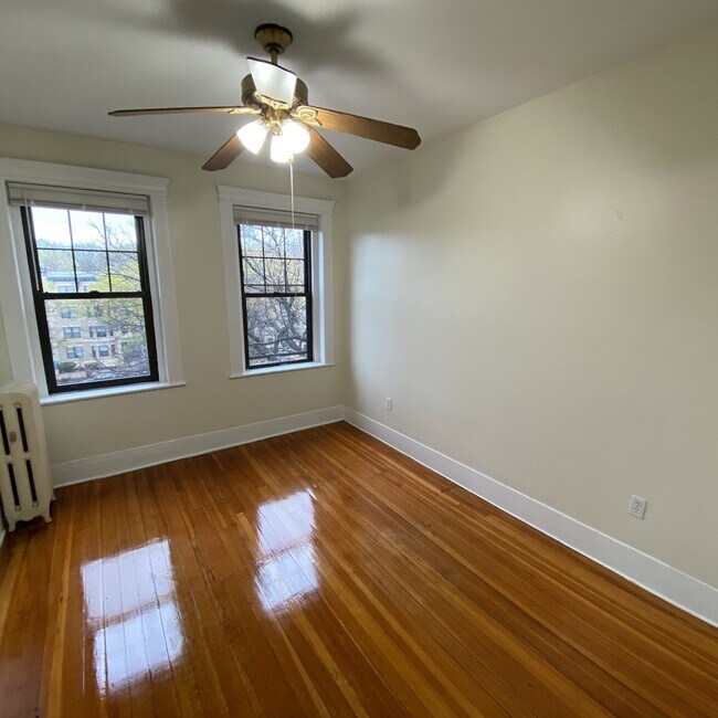 Photo - 1412 Commonwealth Ave Unit 16