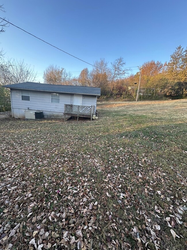 Photo - 408 Hassler Mill Rd