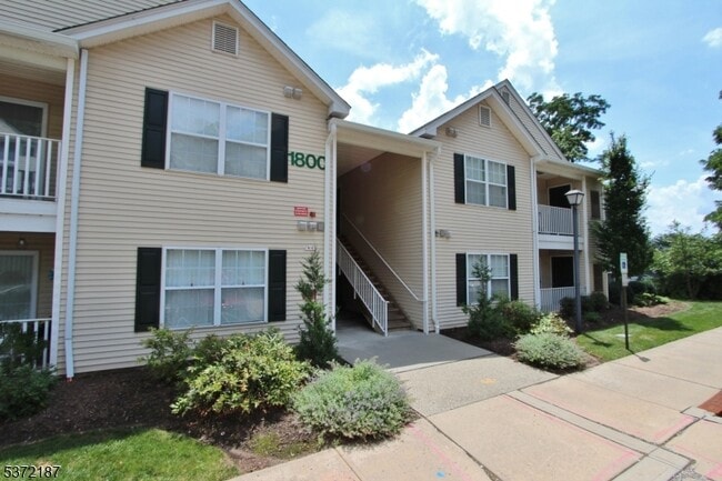 Building Photo - 1834 King Ct Rental