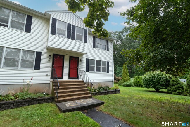 Photo - 10 Clancy Rd Unit A