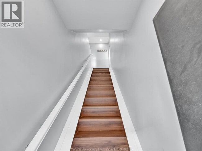 Photo - 79 Murray St Unit 200