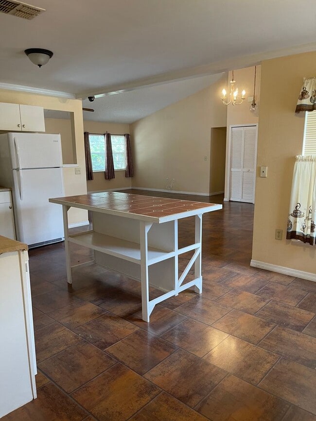 Photo - 8487 Dorsey St