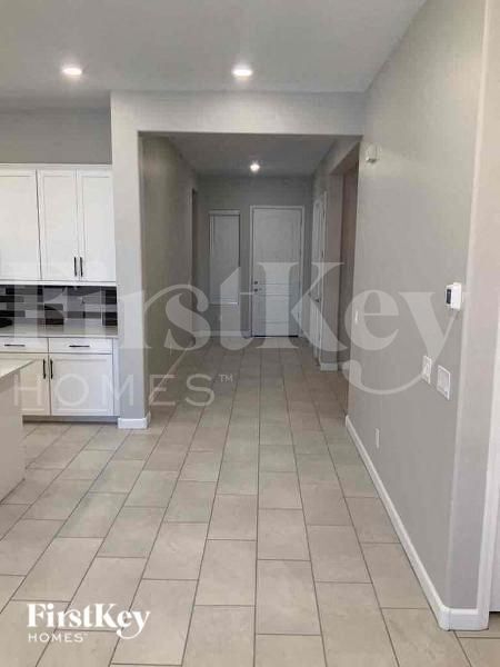 Photo - 19731 W Jackson St