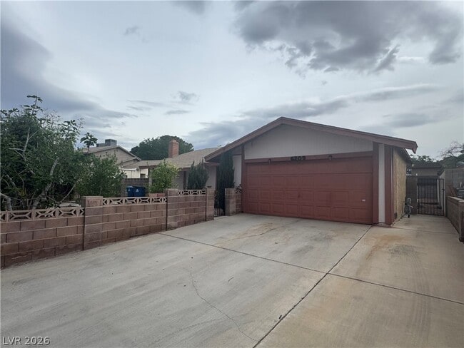 Photo - 6209 Meadowlark Ln