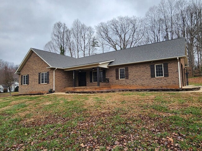 7816 Cheatham Ford Rd