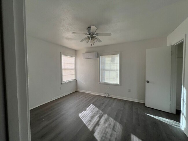 Photo - For Lease - 3120 Tom Green - Odessa TX