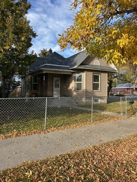 Building Photo - 624 N 23rd St