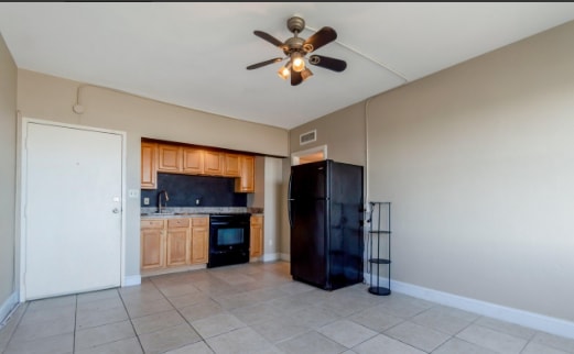 Photo - 311 W Ashley St Unidad 806