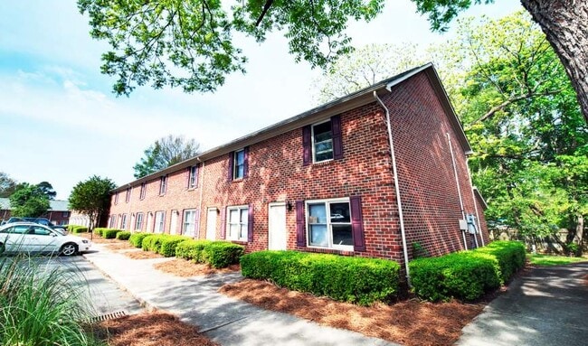 Courtyard Townhomes