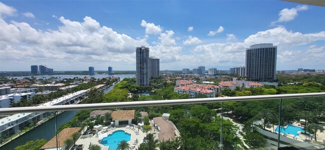 Photo - 2600 Island Blvd Unit 1603