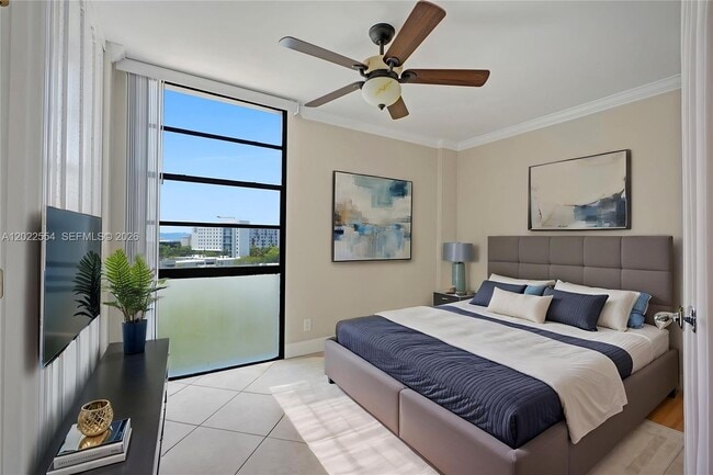 Photo - 20400 W Country Club Dr Unidad 812