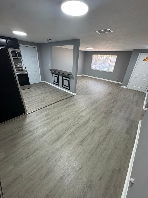 Photo - 5253 Kylan Dr N