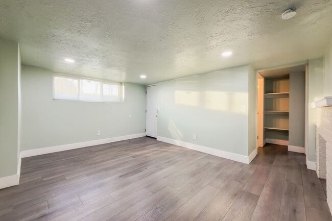 Photo - Central Park Unit #2