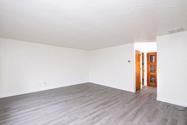 Photo - Milwaukie Duplex with Garage