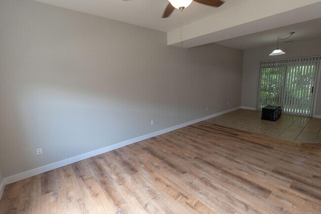 Photo - 1633 Citadel Dr