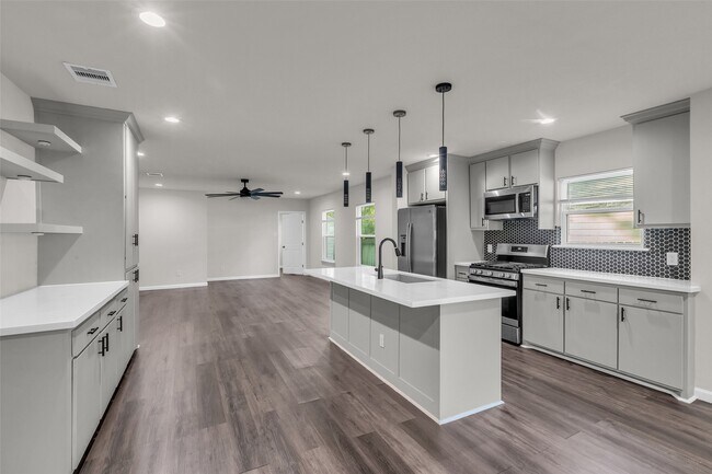 Photo - 116 Gans St
