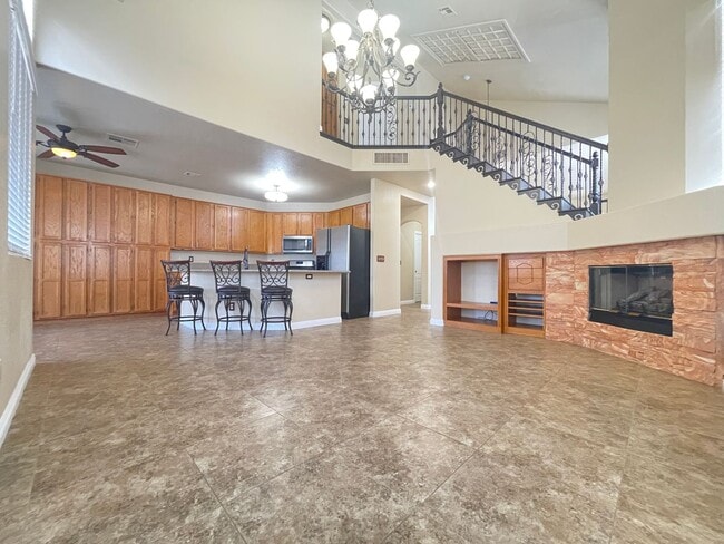 Photo - Gorgeous 2-story home in the Green Valley ...