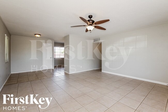 Photo - 4220 W Cavalier Dr