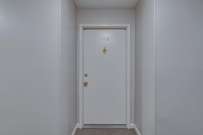 Photo - 1859 Poplar Woods Cir W Condo Unit 102
