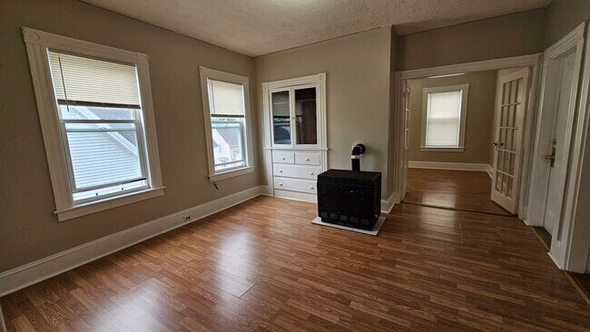 Building Photo - 41 Hevey St Unit 3