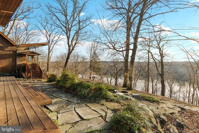 Photo - 11540 Springridge Rd