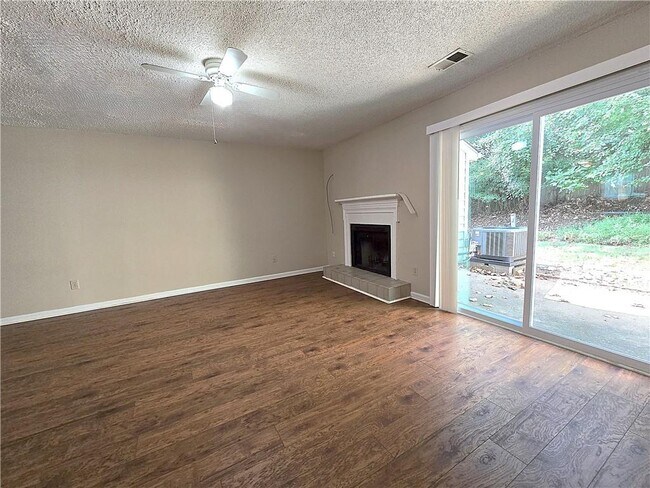 Photo - 227 Quail Run