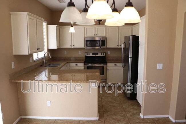 Photo - 17023 W Bridlington Ln
