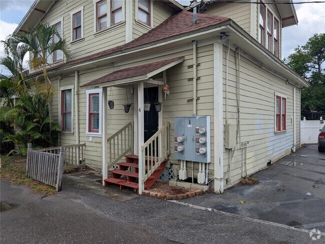 Building Photo - 103 S Westland Ave Unit 4 Rental