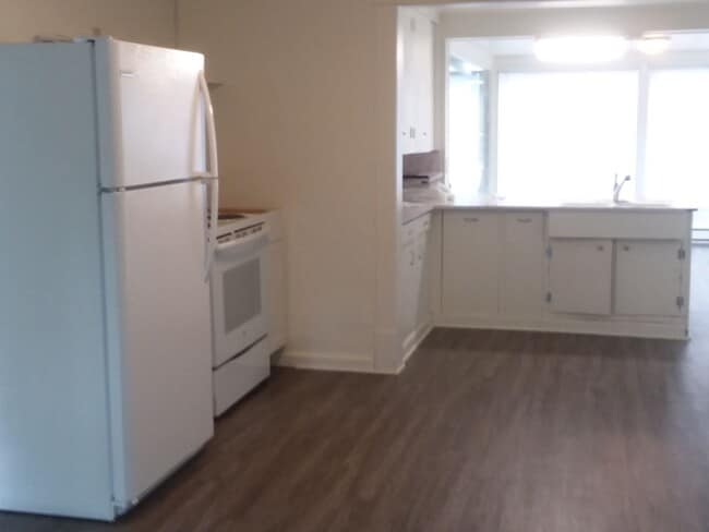 Photo - Spacious 3-Bedroom Home for Rent in Silver...