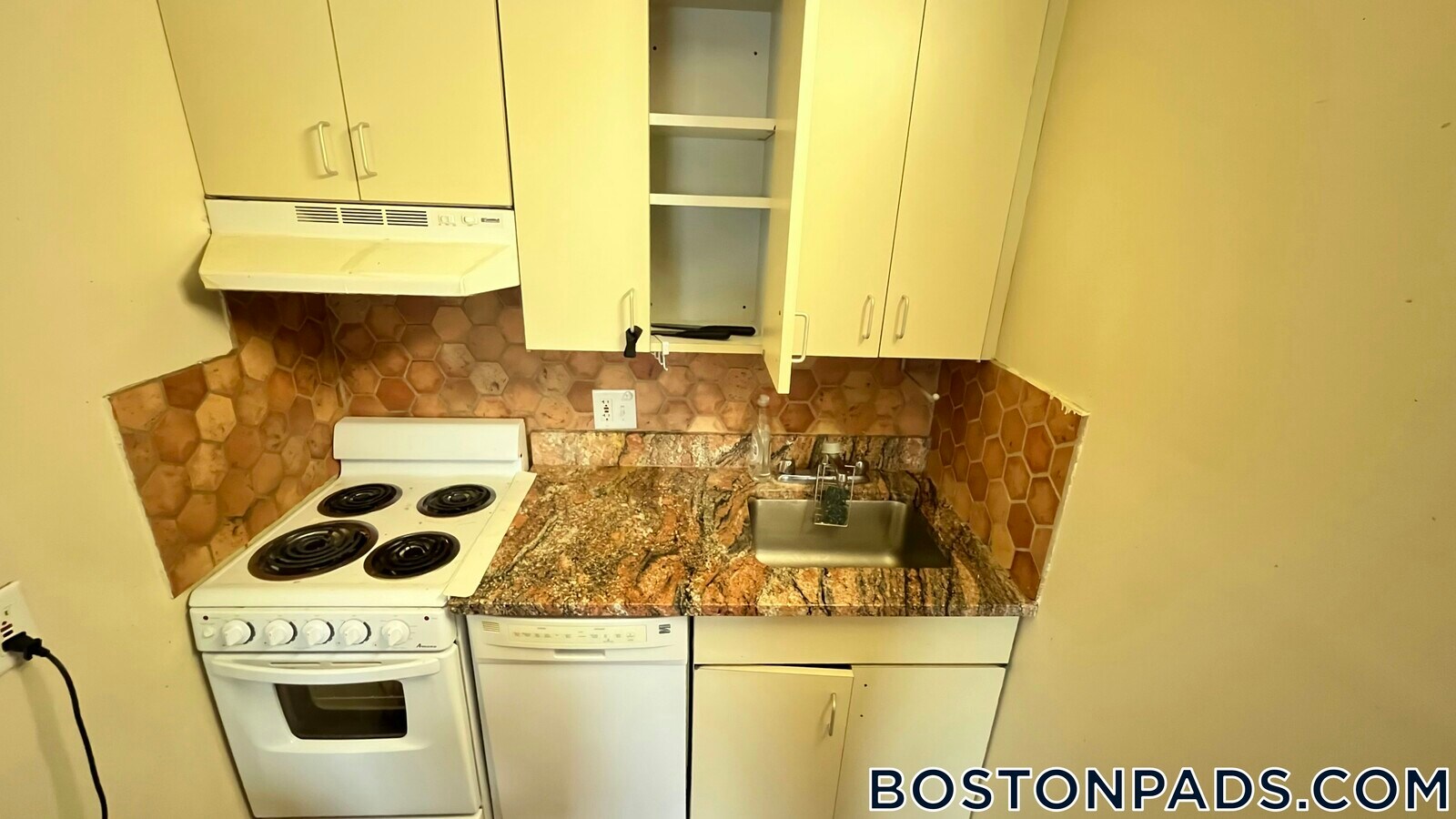 Photo - 1110 Commonwealth Ave Apartamento Unidad 709