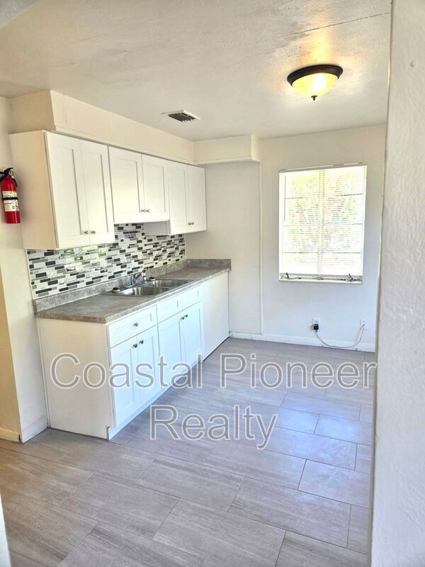 Photo - 3405 E 21st Ave Unit 3405 E 21st Ave #A