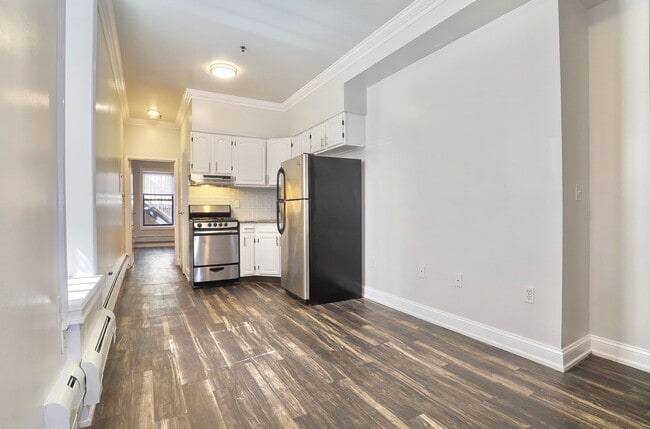Photo - 6311 Dewey Ave Unit 2
