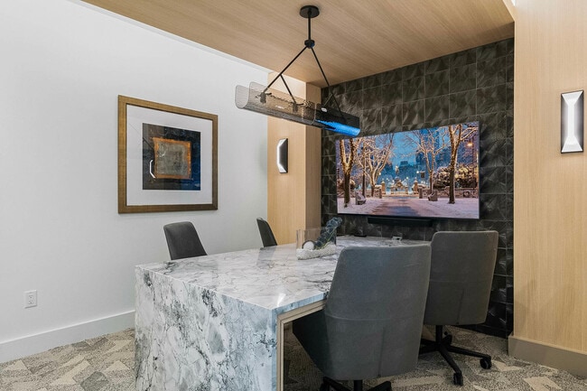 Coworking spaces with private meeting rooms available - Hanover at The Pinehills