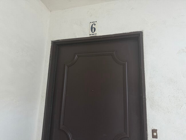 Photo - 727 S Alma St Unit 6