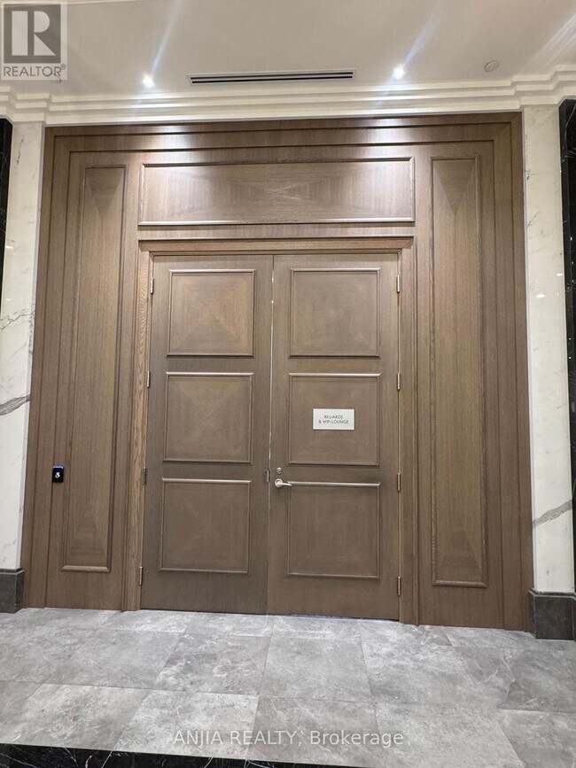 Photo - 30 Elm Dr W Unit 3711