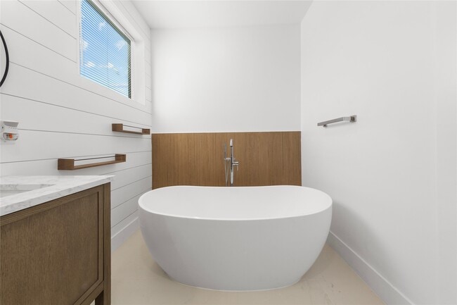 Photo - 1608 Patterson St Unidad A