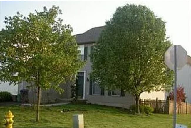 Photo - 906 Hamilton Rd